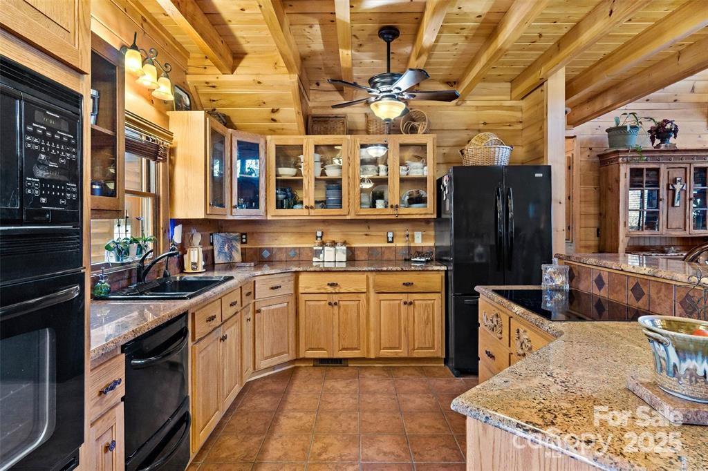 163 Gypsy Mountain Road Marion NC 28752