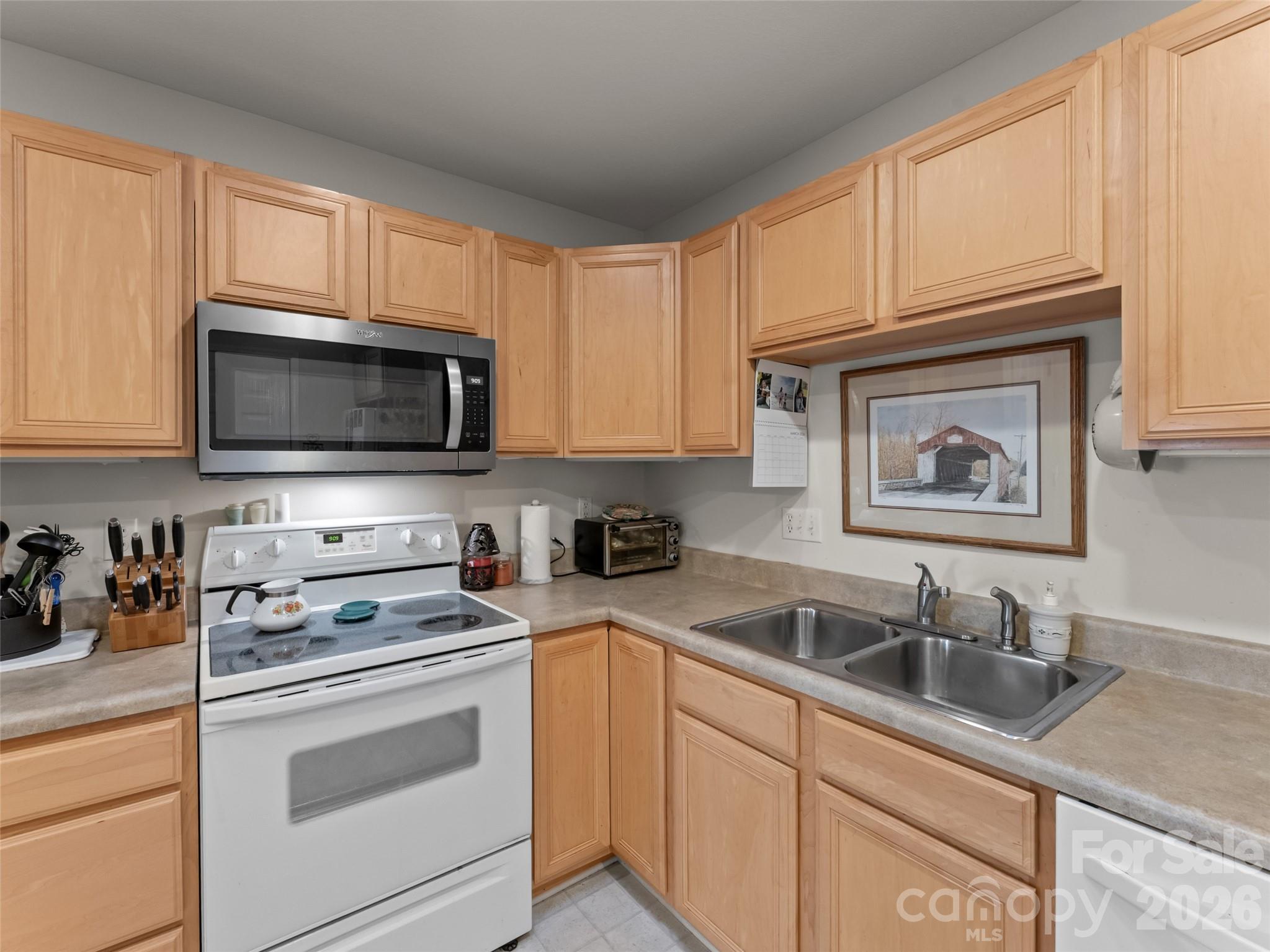 40 Spring Village Lane Hendersonville NC 28739