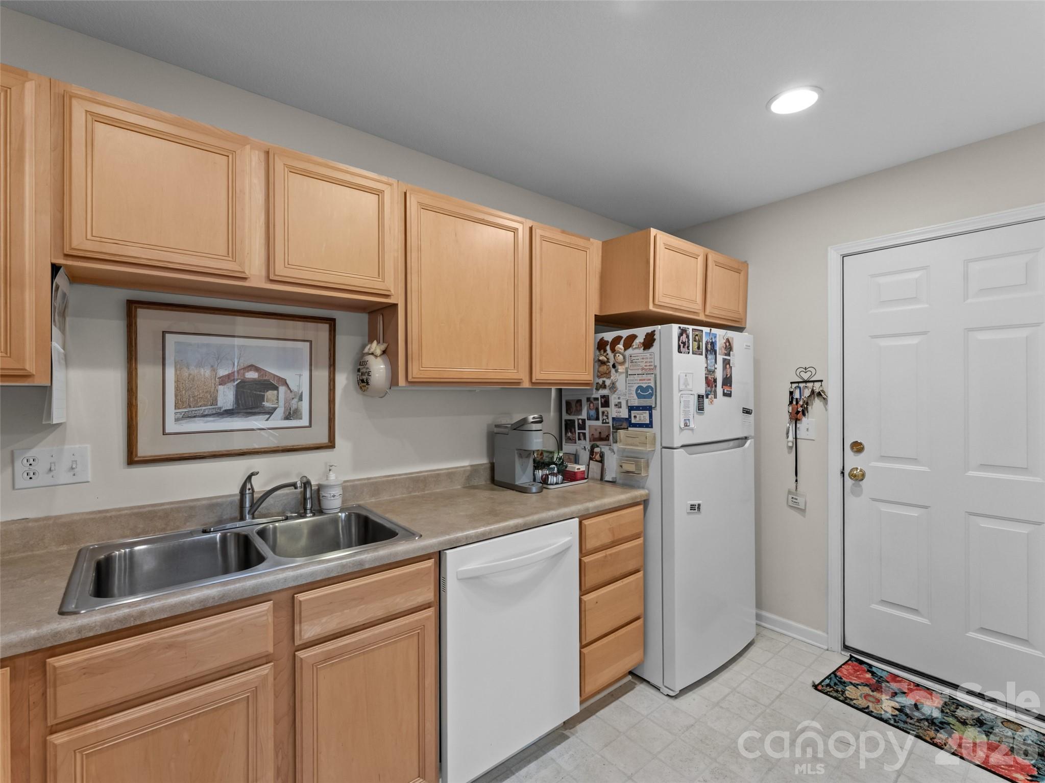 40 Spring Village Lane Hendersonville NC 28739