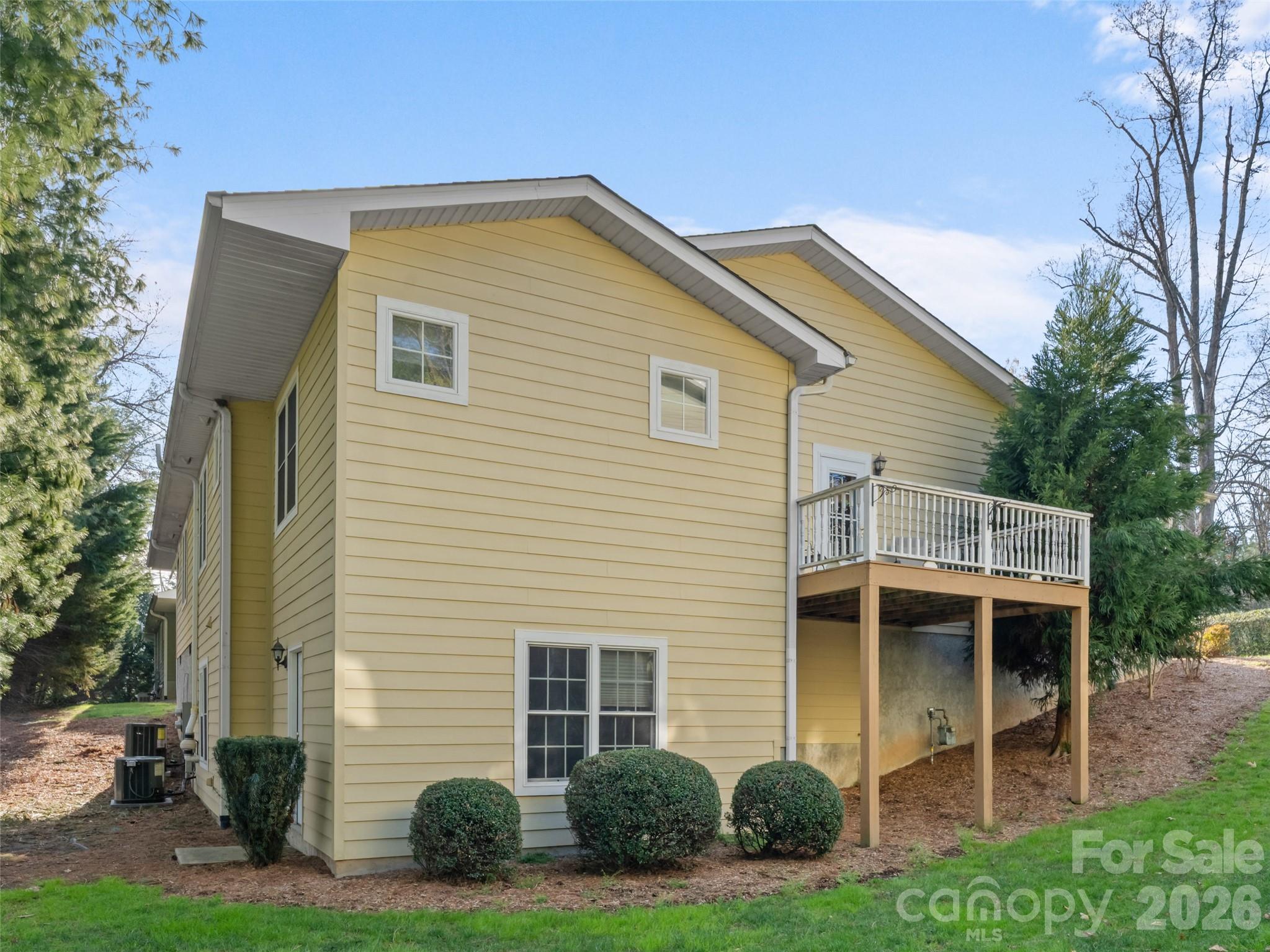 40 Spring Village Lane Hendersonville NC 28739