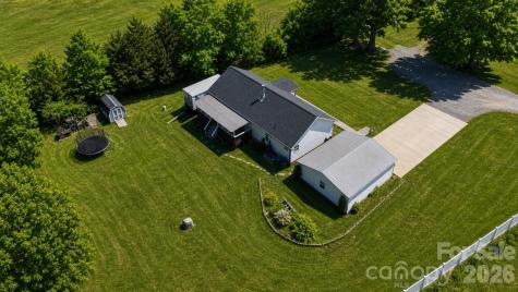 205 Moss Drive Concord NC 28027
