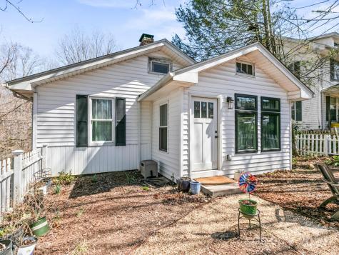 26 Wamboldt Avenue Asheville NC 28806