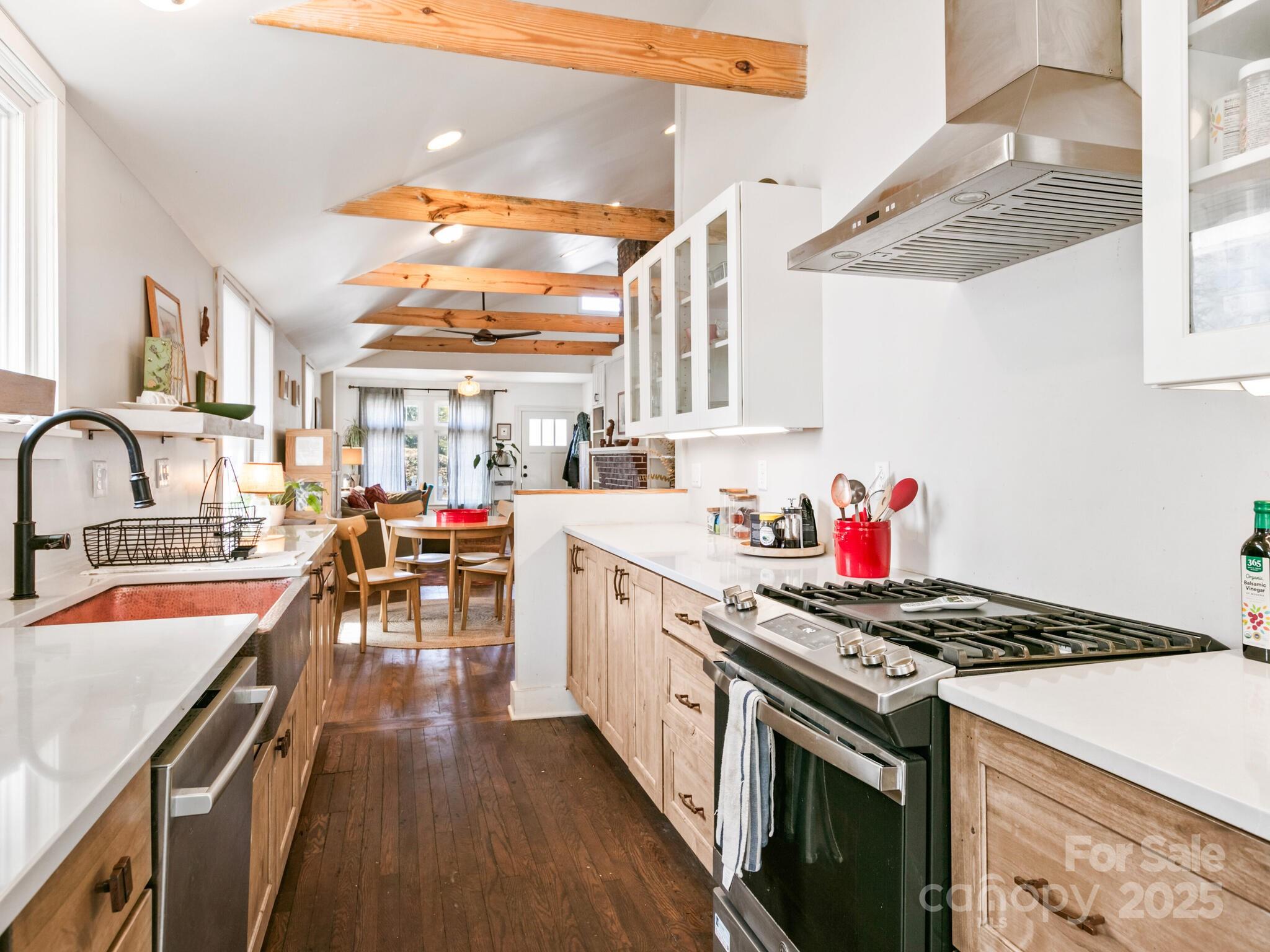 26 Wamboldt Avenue Asheville NC 28806