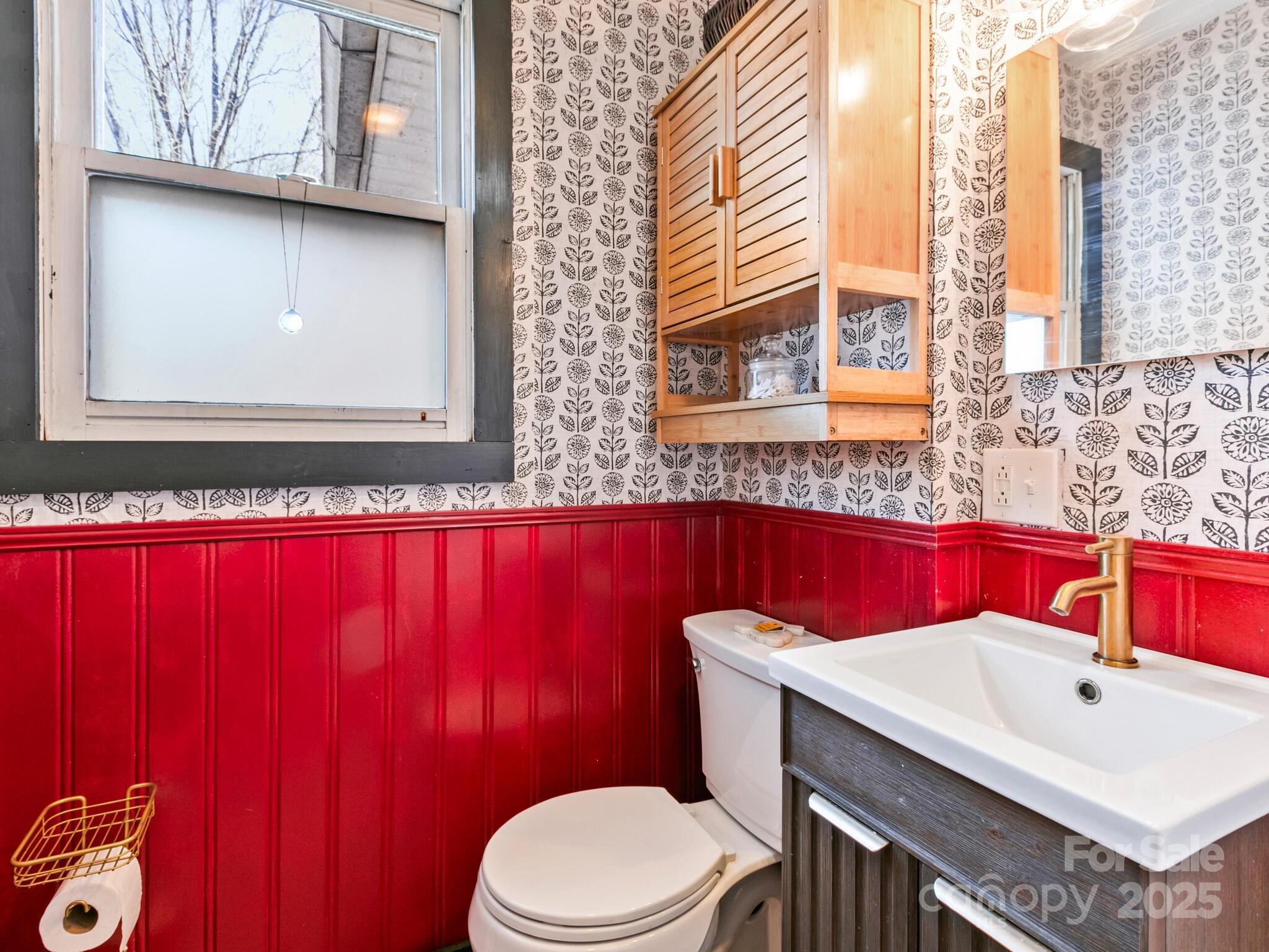 26 Wamboldt Avenue Asheville NC 28806