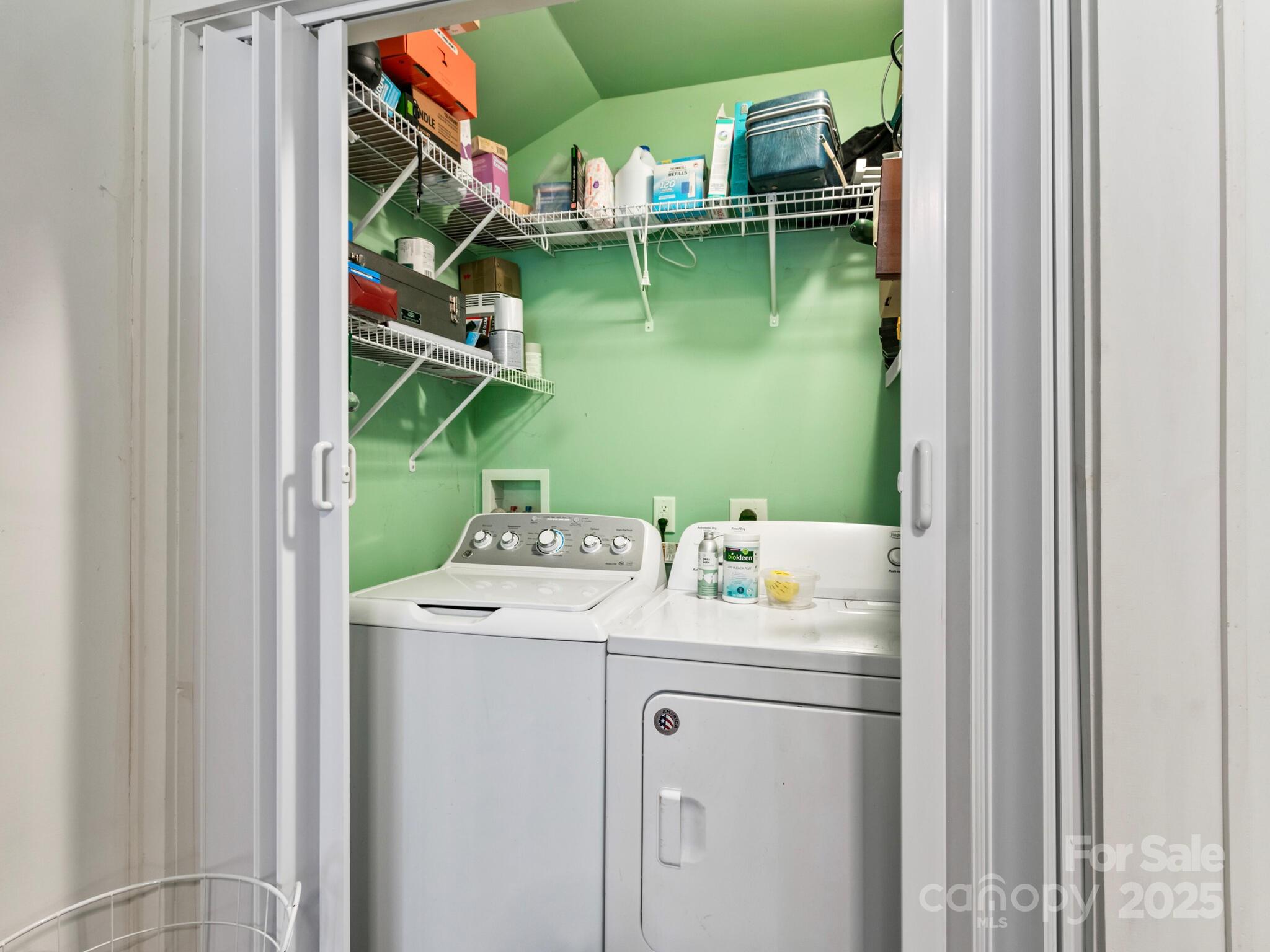 26 Wamboldt Avenue Asheville NC 28806