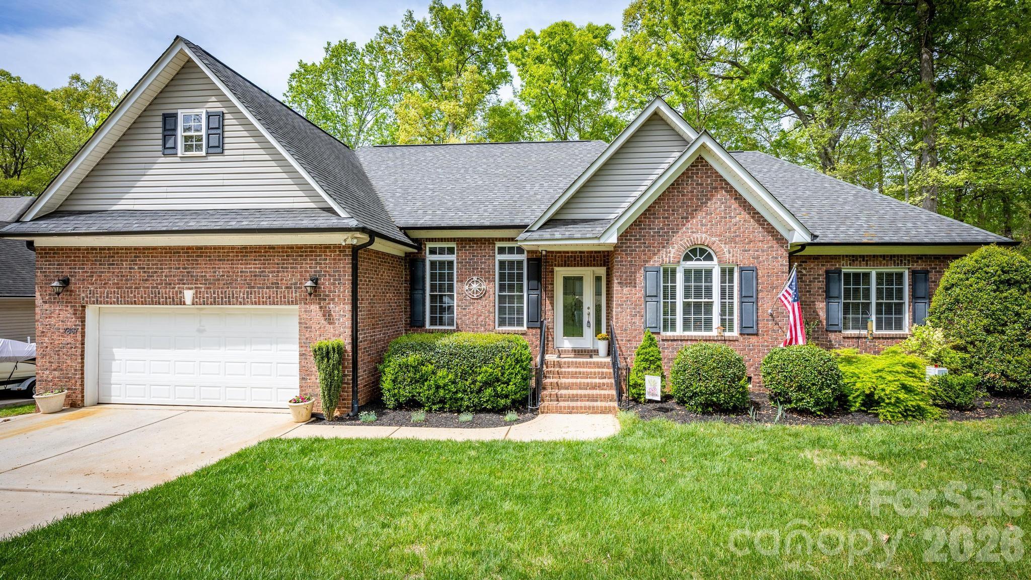 7867 Golf Course Drive N Denver NC 28037