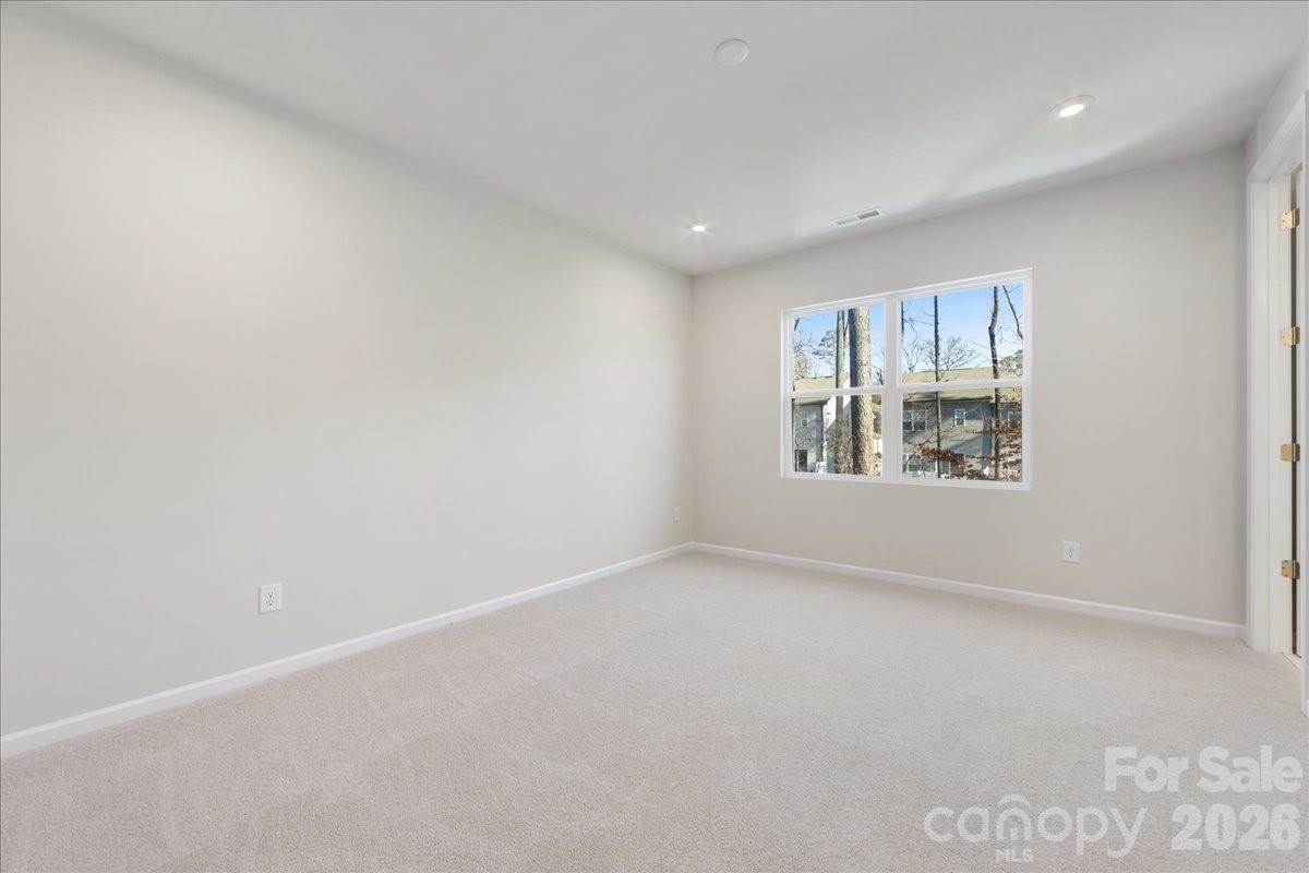 6013 Longar Lane Charlotte NC 28269