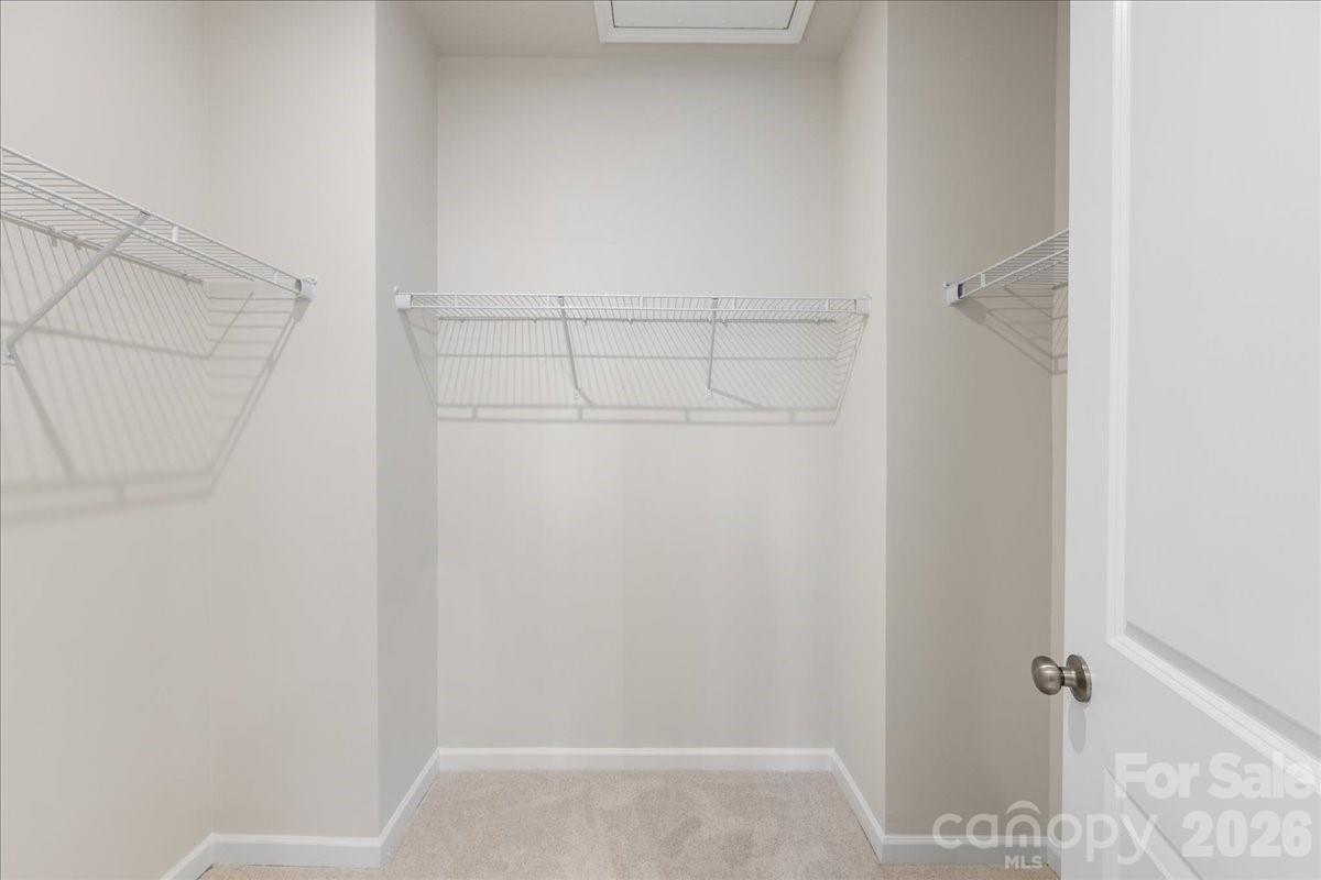 6013 Longar Lane Charlotte NC 28269