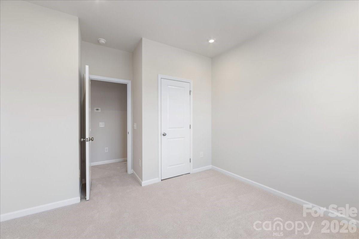 6013 Longar Lane Charlotte NC 28269