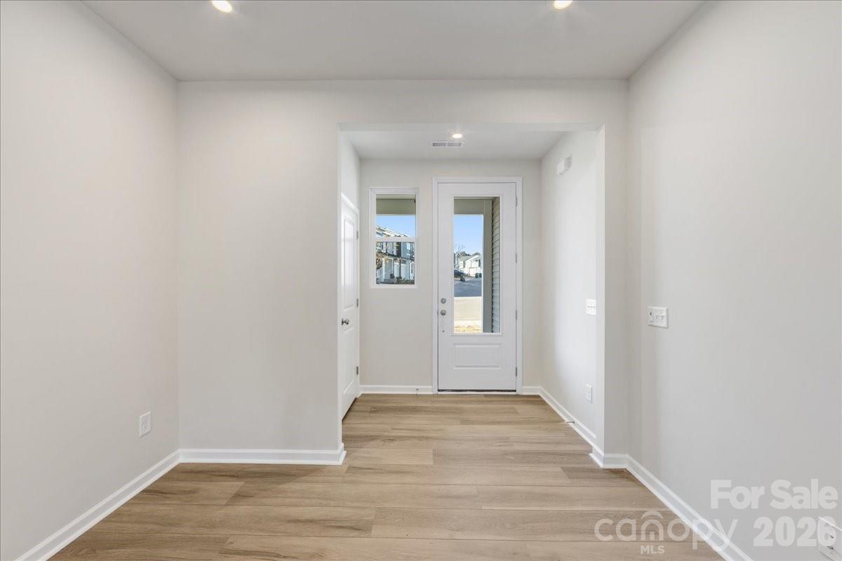 6013 Longar Lane Charlotte NC 28269
