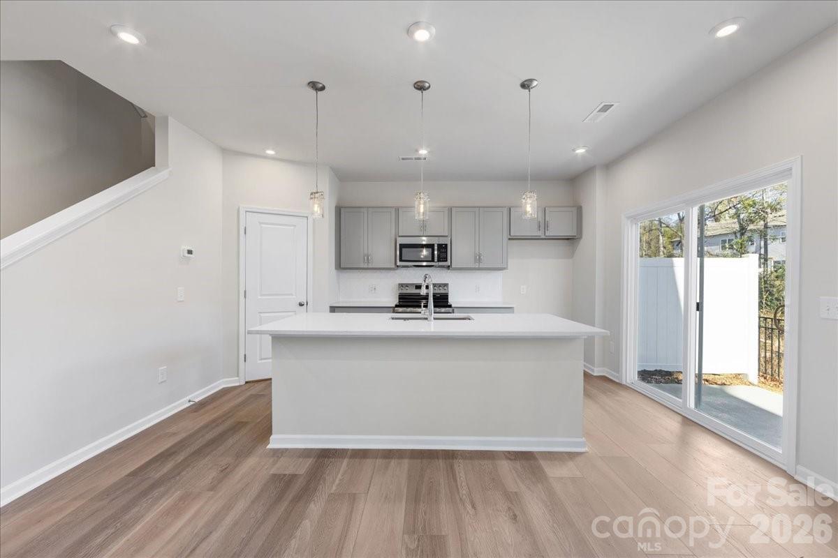 6013 Longar Lane Charlotte NC 28269