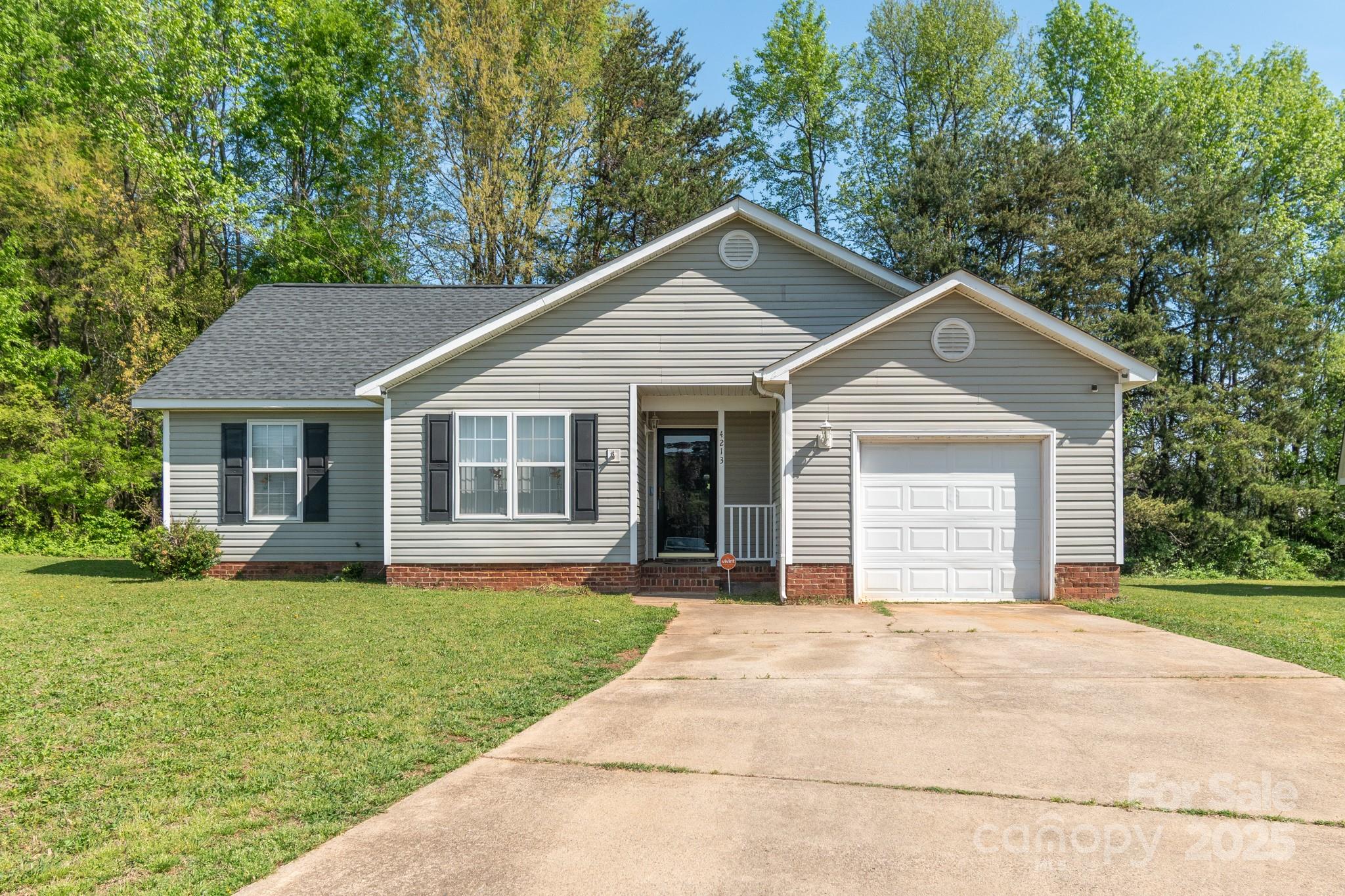 4213 Rosy Mound Lane Charlotte NC 28216