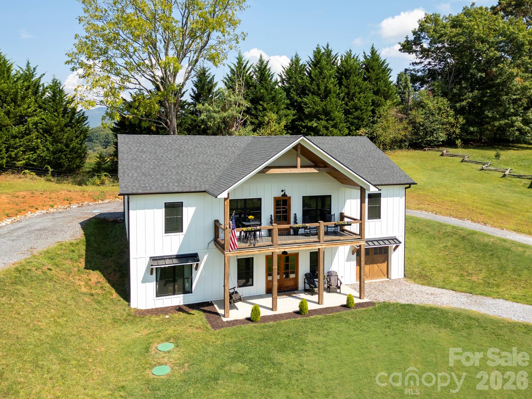 100 Kinloch Lane Clyde NC 28721