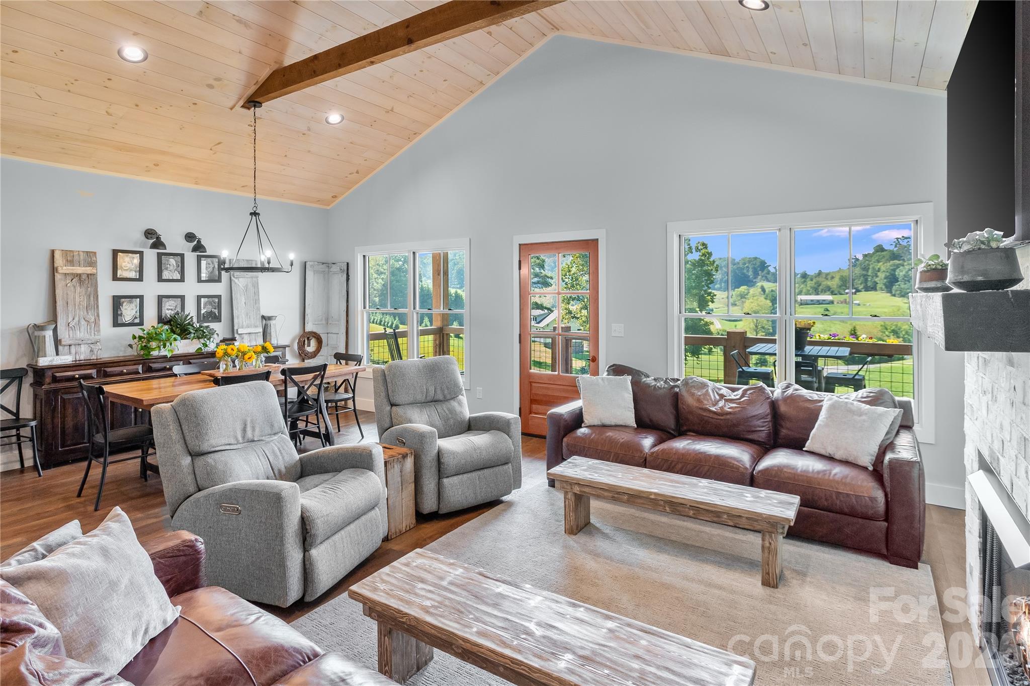 100 Kinloch Lane Clyde NC 28721