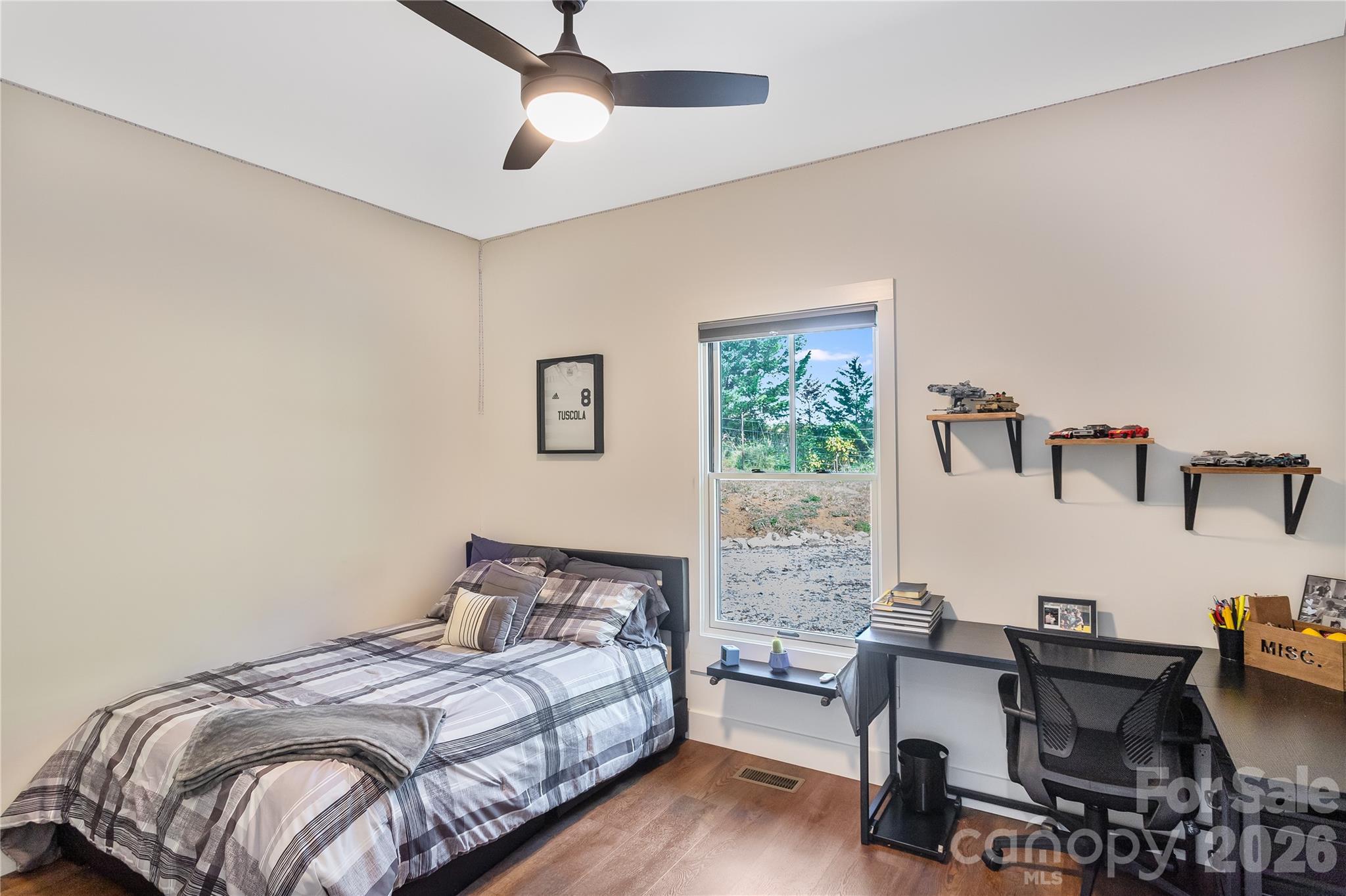 100 Kinloch Lane Clyde NC 28721