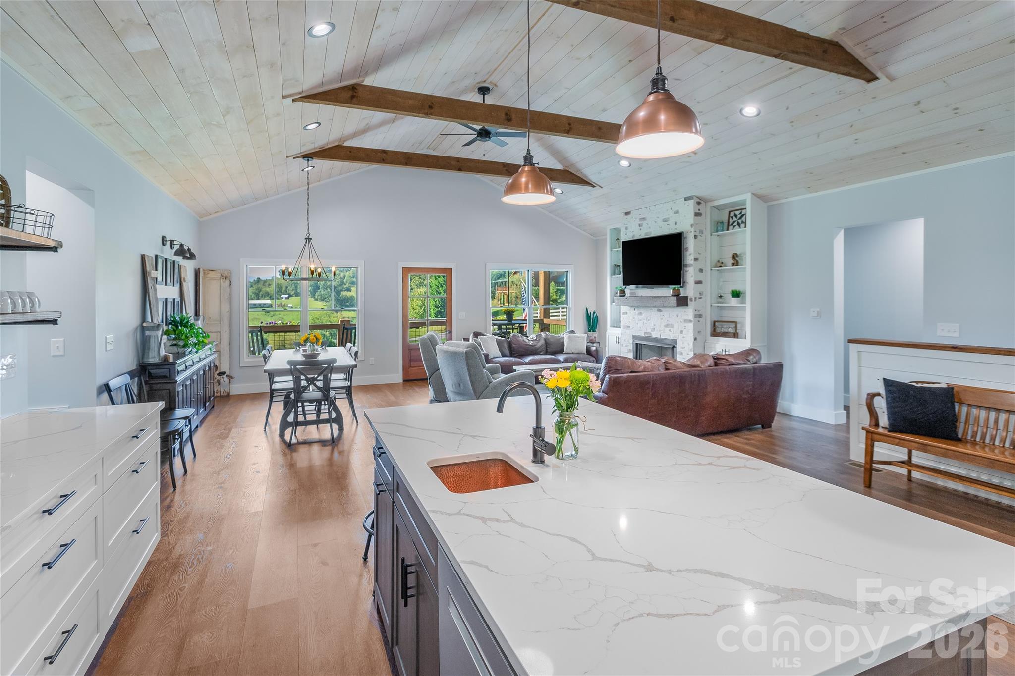 100 Kinloch Lane Clyde NC 28721