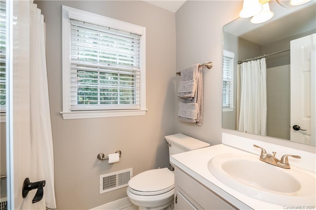2431 Brantford Drive Charlotte NC 28210