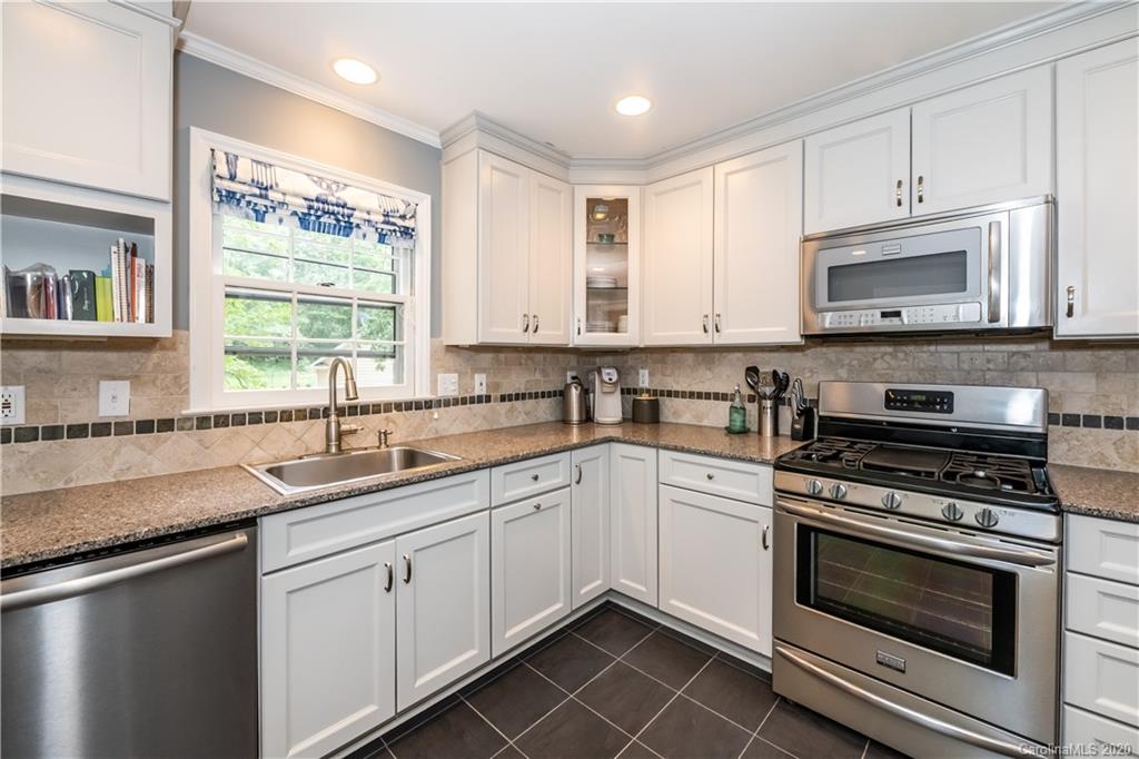 2431 Brantford Drive Charlotte NC 28210