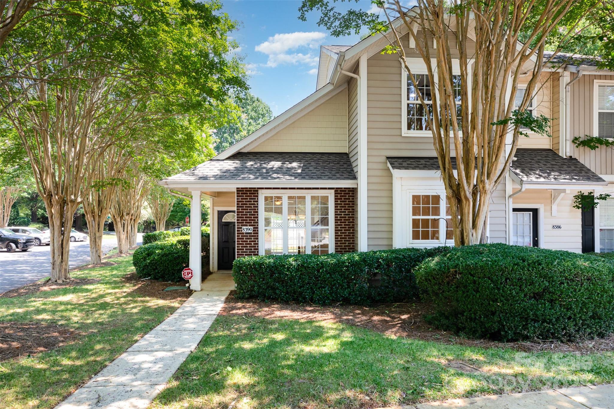 8390 Chaceview Court Charlotte NC 28269