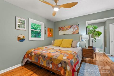 207 S Oconeechee Avenue Black Mountain NC 28711