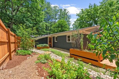 207 S Oconeechee Avenue Black Mountain NC 28711
