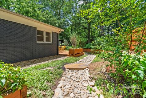 207 S Oconeechee Avenue Black Mountain NC 28711