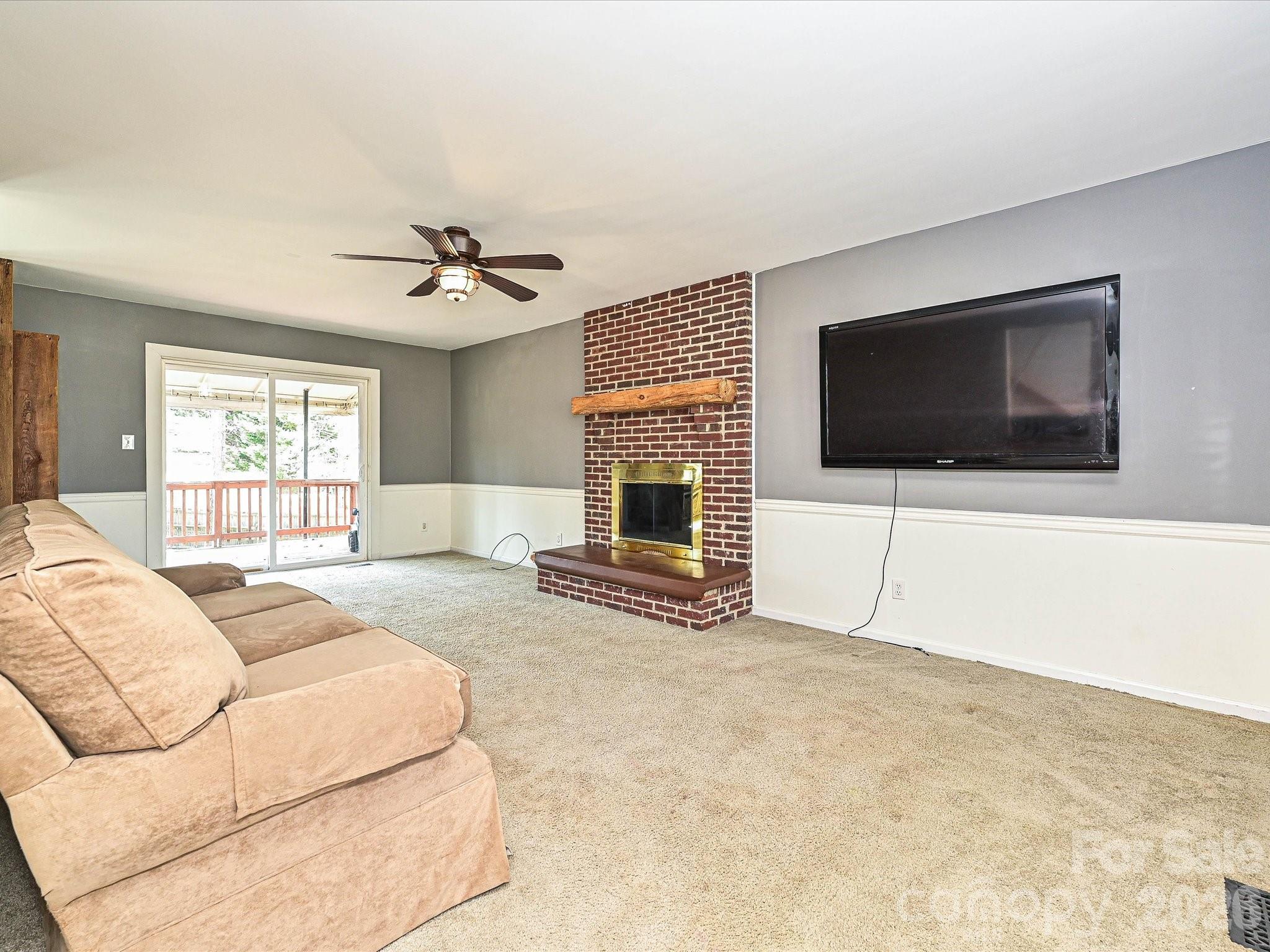 104 Deertrack Drive Mount Holly NC 28120