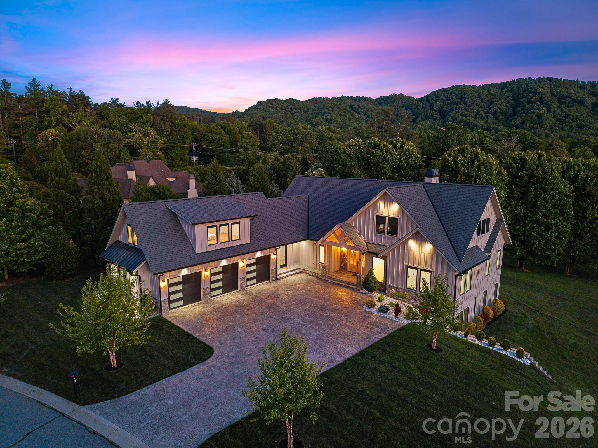 10 Autumn Leaf Drive Fletcher NC 28732