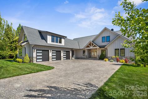 10 Autumn Leaf Drive Fletcher NC 28732