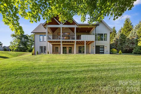 10 Autumn Leaf Drive Fletcher NC 28732