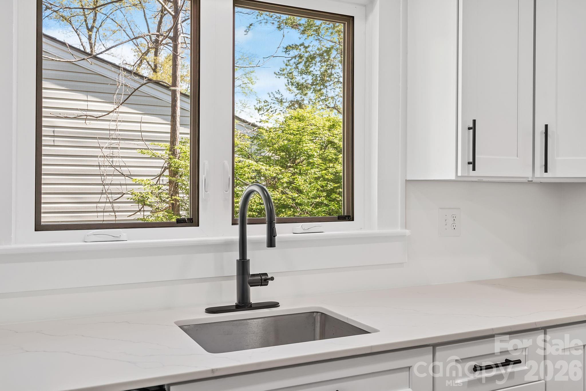154 Laurel Loop Asheville NC 28806