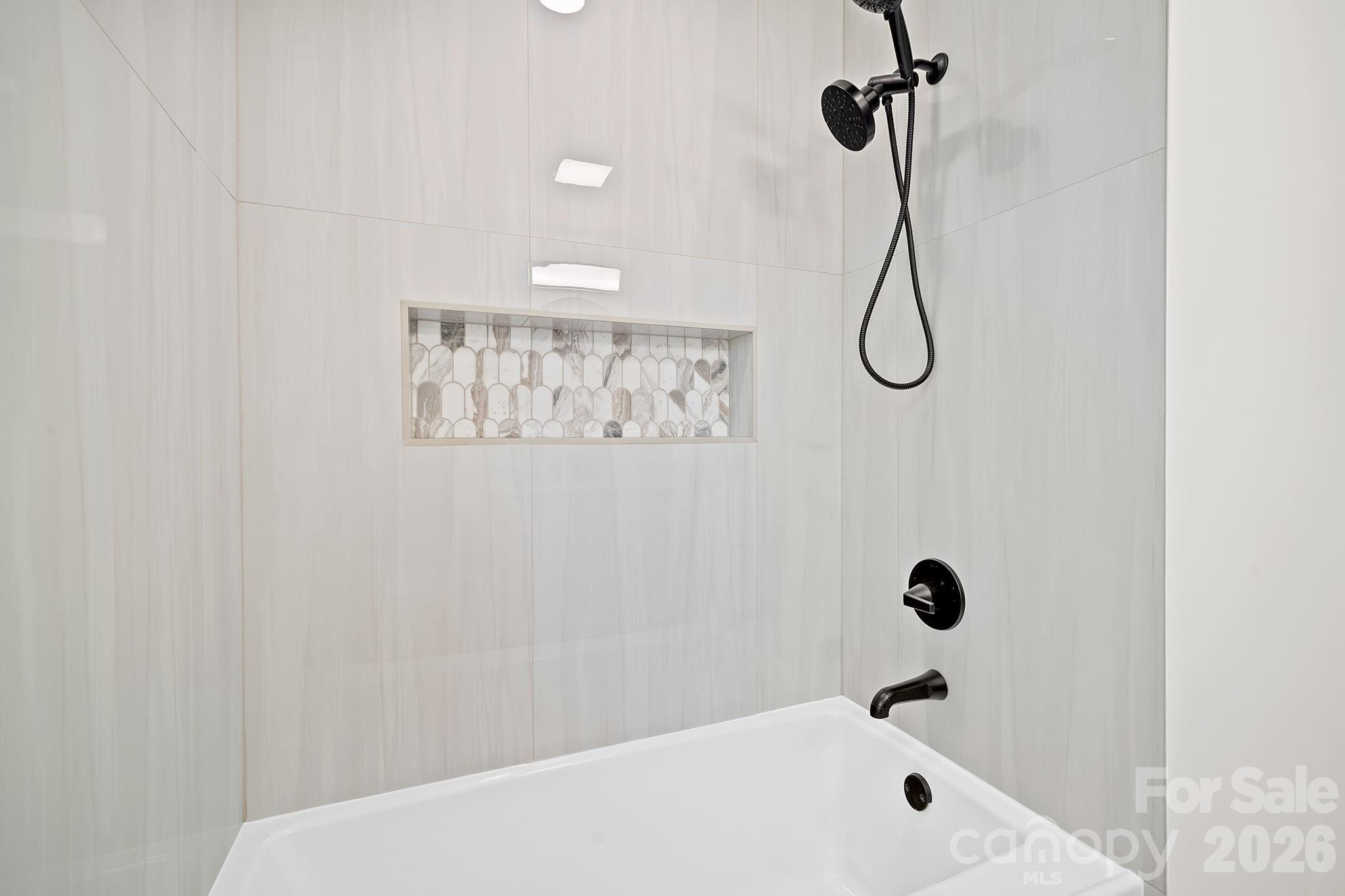 154 Laurel Loop Asheville NC 28806