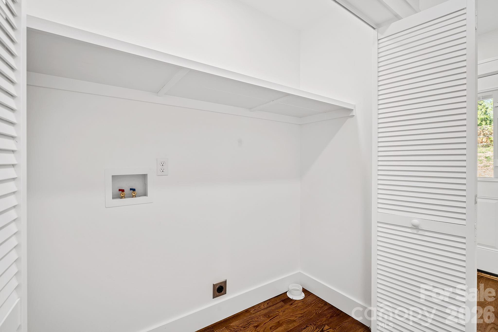 154 Laurel Loop Asheville NC 28806