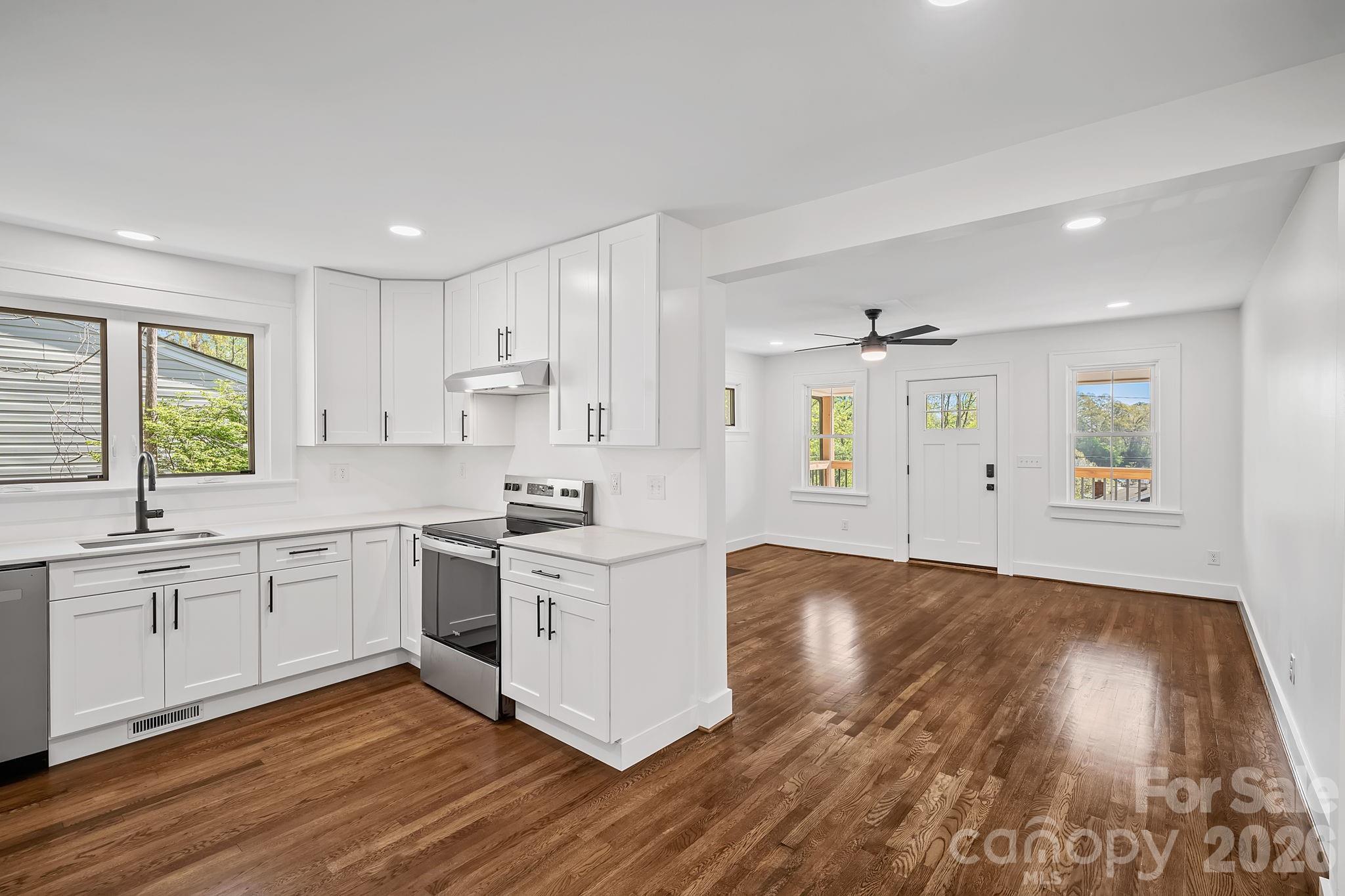 154 Laurel Loop Asheville NC 28806