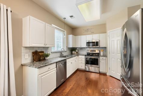 6408 Fillian Lane Charlotte NC 28269