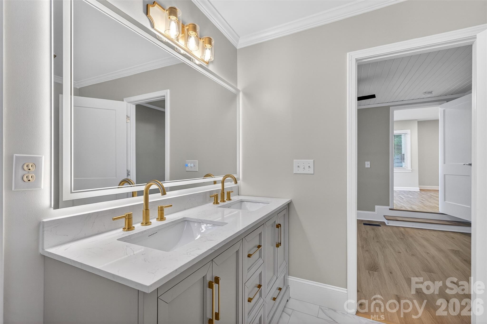 1816 Anderson Street Charlotte NC 28205