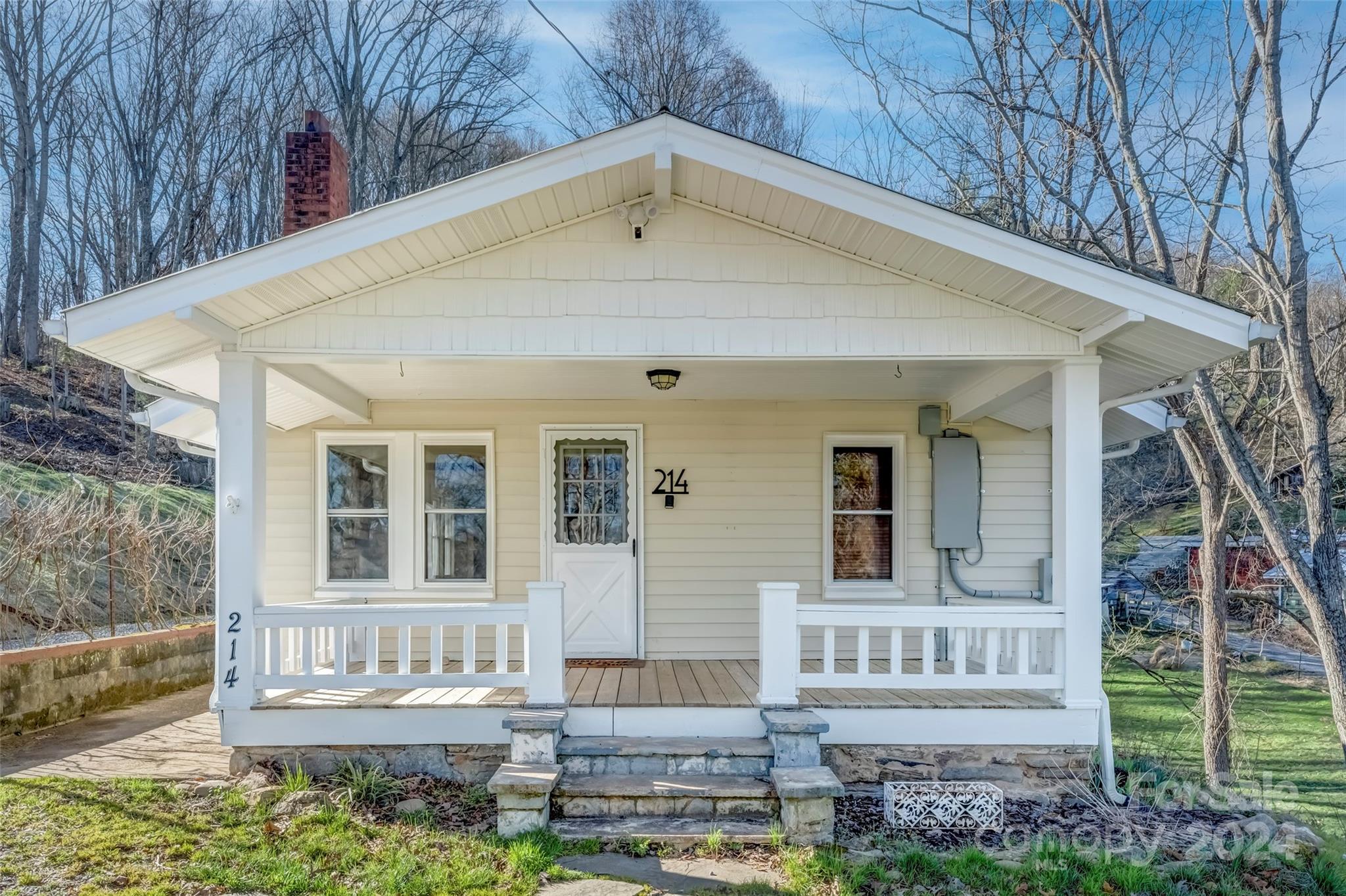 214 Pink Dogwood Lane Waynesville NC 28786