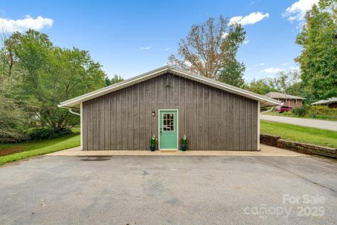 119 Richland Street Asheville NC 28806