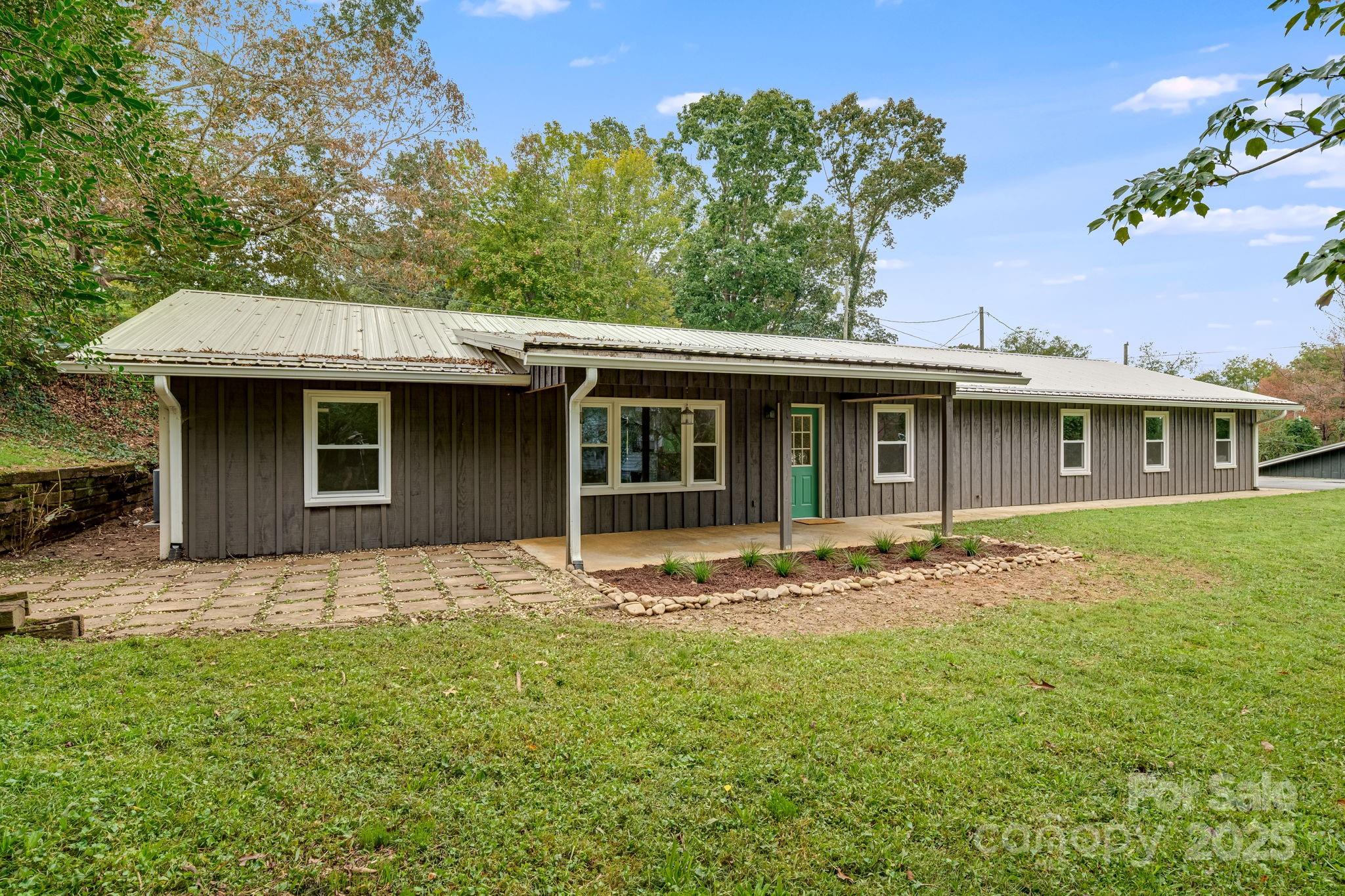 119 Richland Street Asheville NC 28806