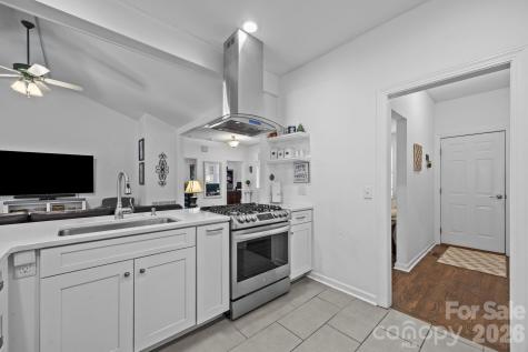 403 Canonero Drive Fairview NC 28730