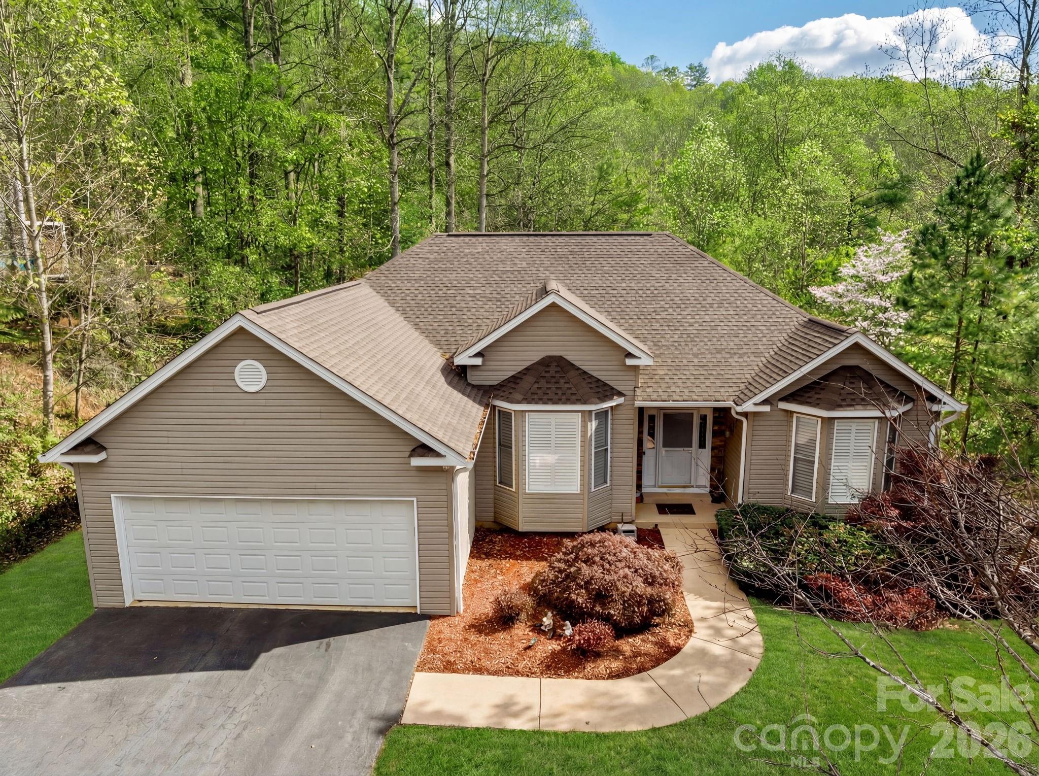 403 Canonero Drive Fairview NC 28730