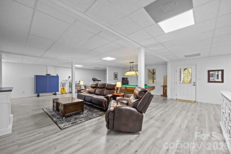 403 Canonero Drive Fairview NC 28730