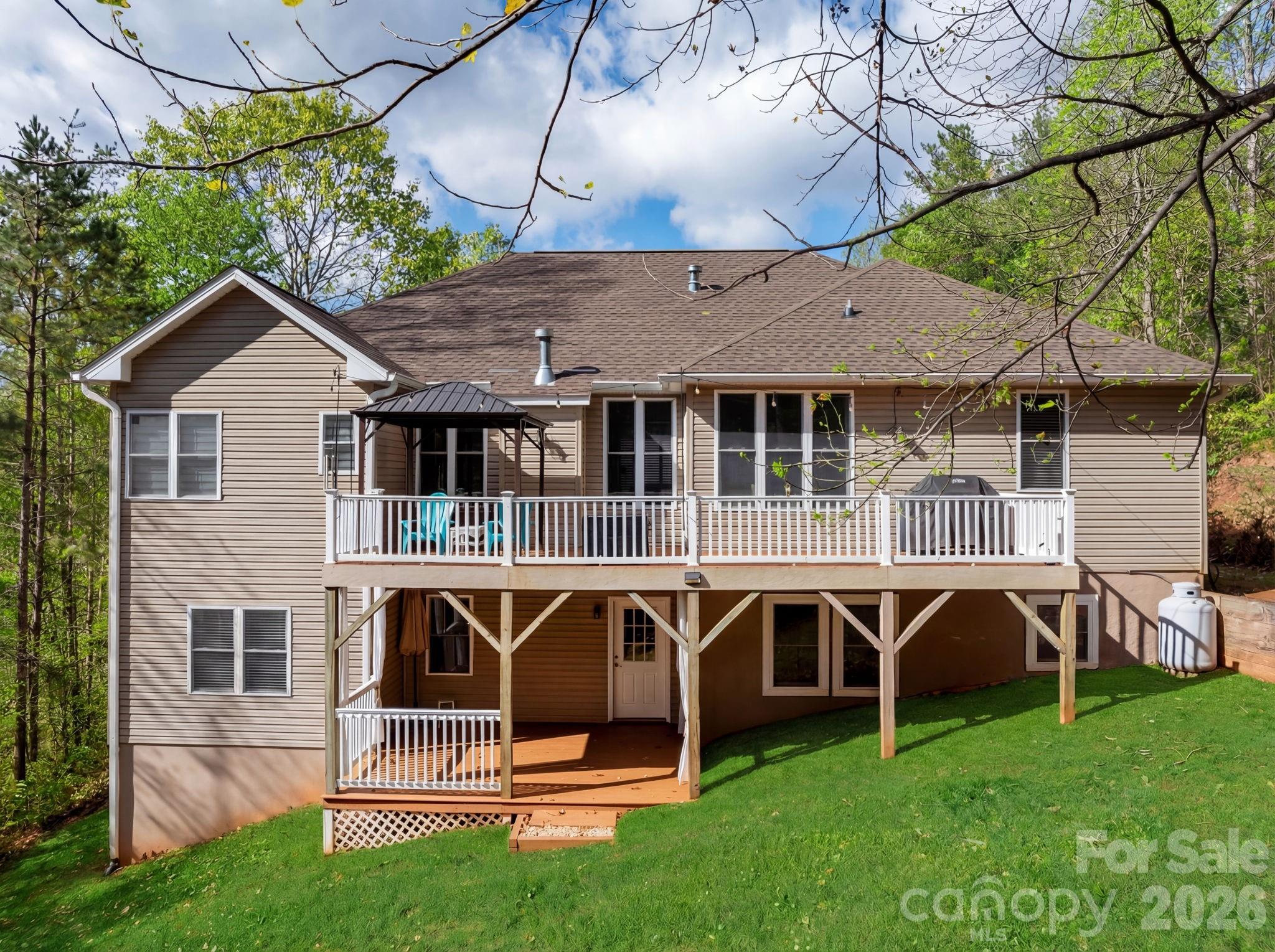 403 Canonero Drive Fairview NC 28730
