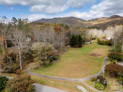 403 Canonero Drive Fairview NC 28730