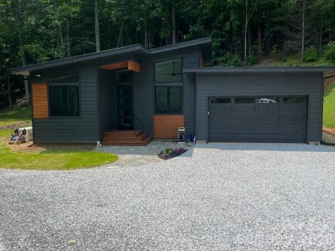 95 W Round Top Road Bryson City NC 28713
