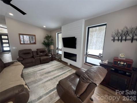 95 W Round Top Road Bryson City NC 28713