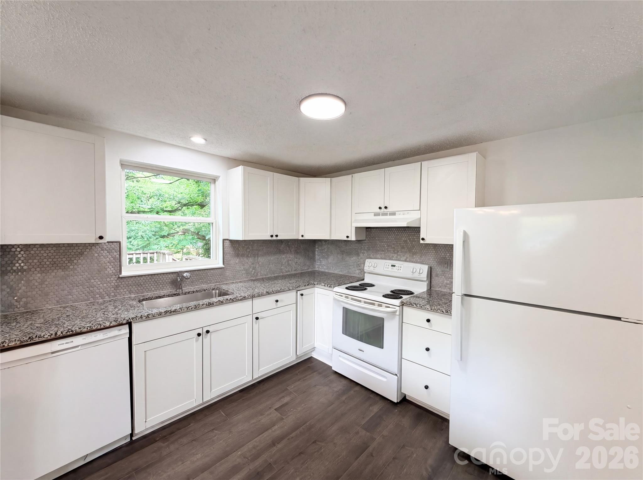 8435 Othello Place Charlotte NC 28227