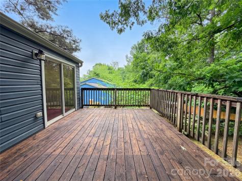 8435 Othello Place Charlotte NC 28227