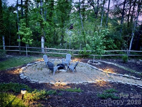 137 Marianne Drive Hendersonville NC 28739