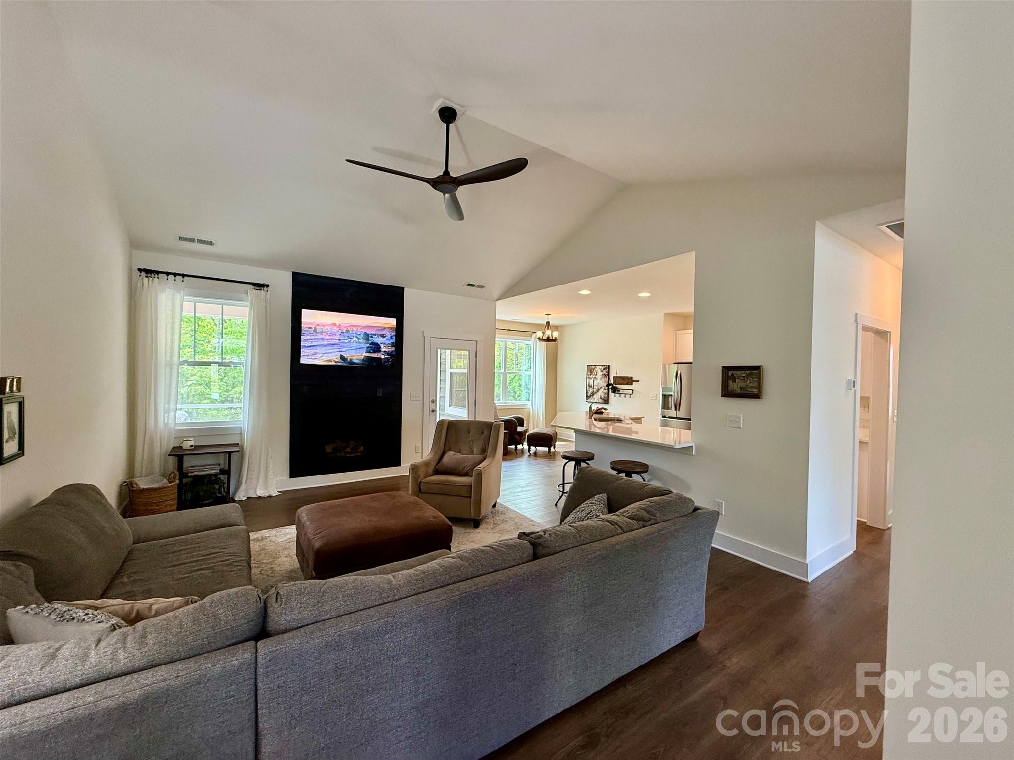 137 Marianne Drive Hendersonville NC 28739
